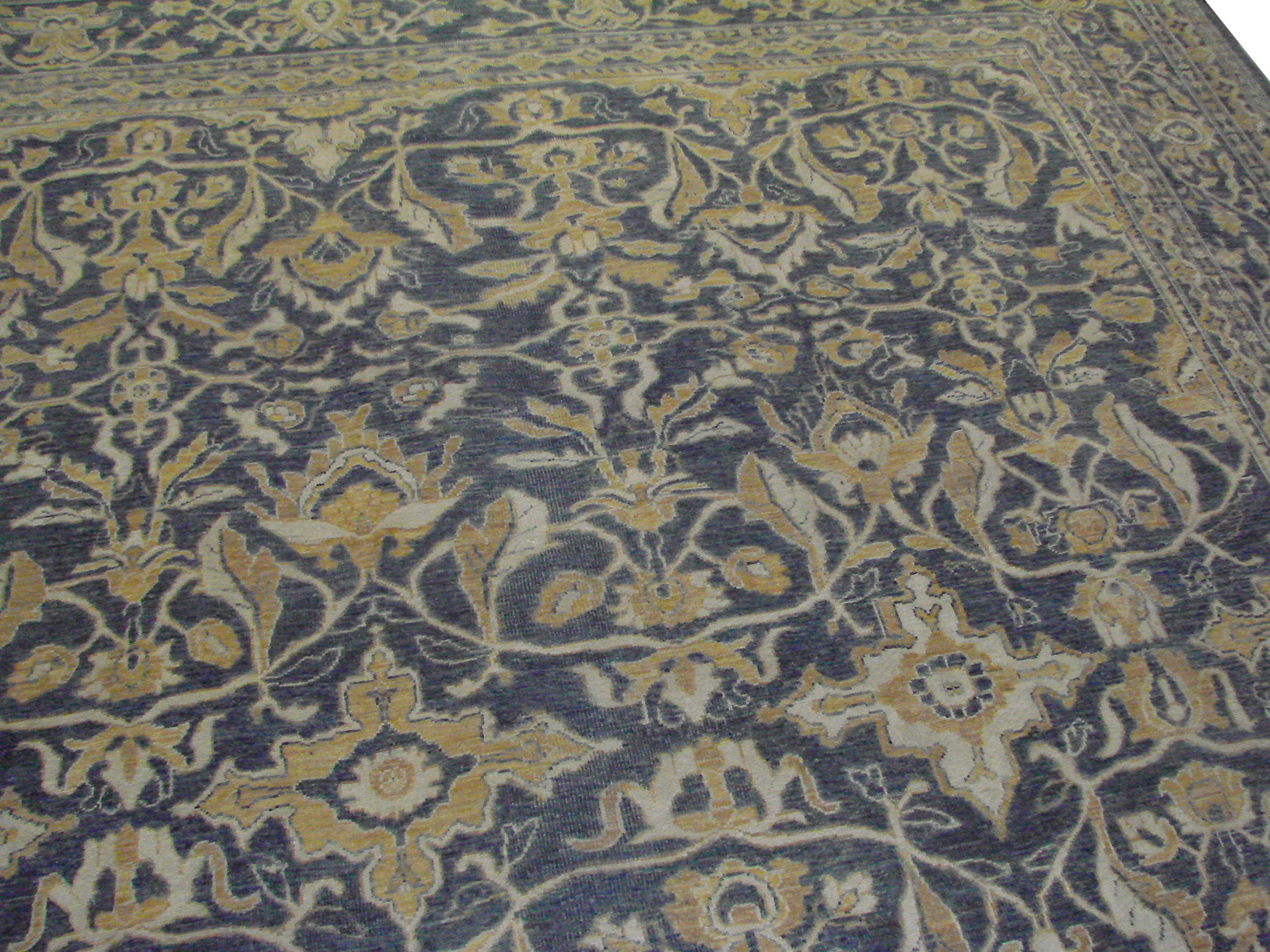 Traditional & Oriental Rugs Noor Silk 021824 Lt. Blue - Blue & Ivory - Beige Hand Knotted Rug