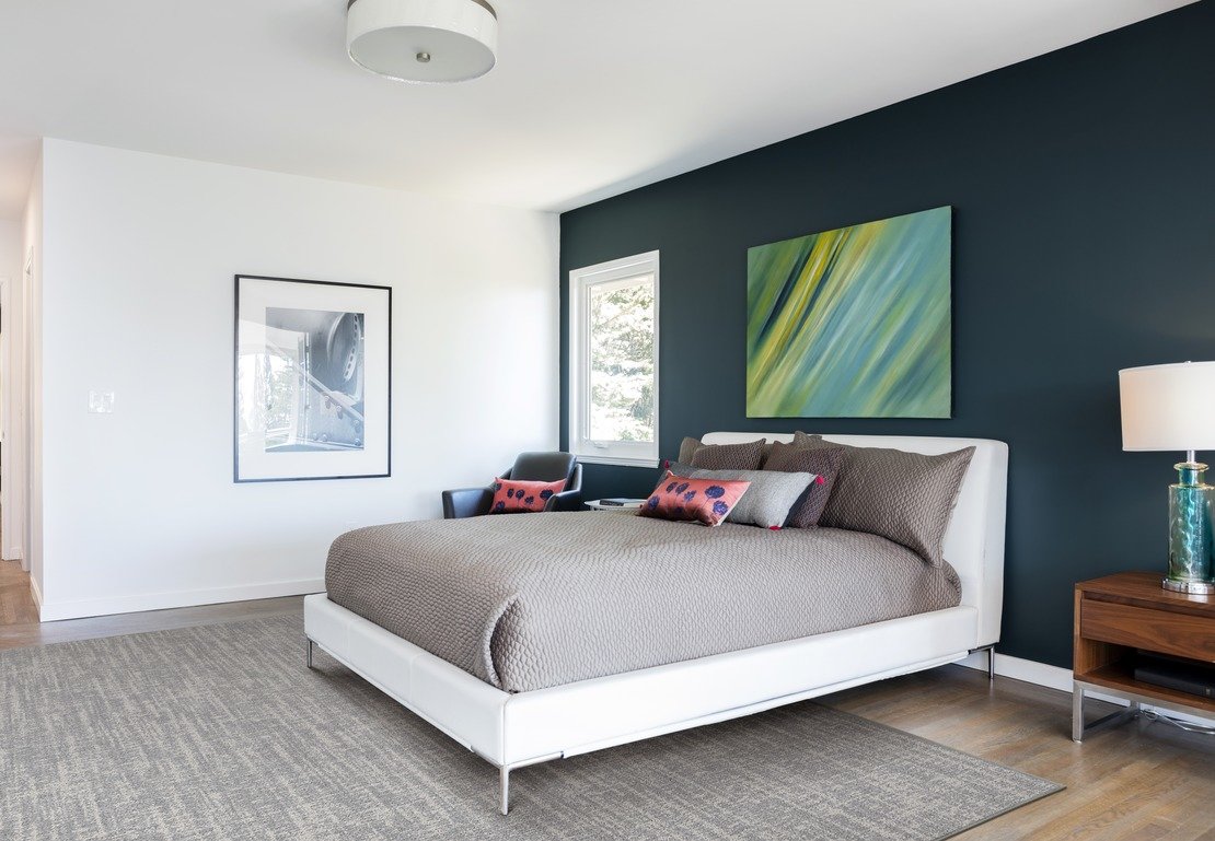 Custom Rugs, Runners & Rounds Spirited Chrome Lt. Grey - Grey Machine Made Rug