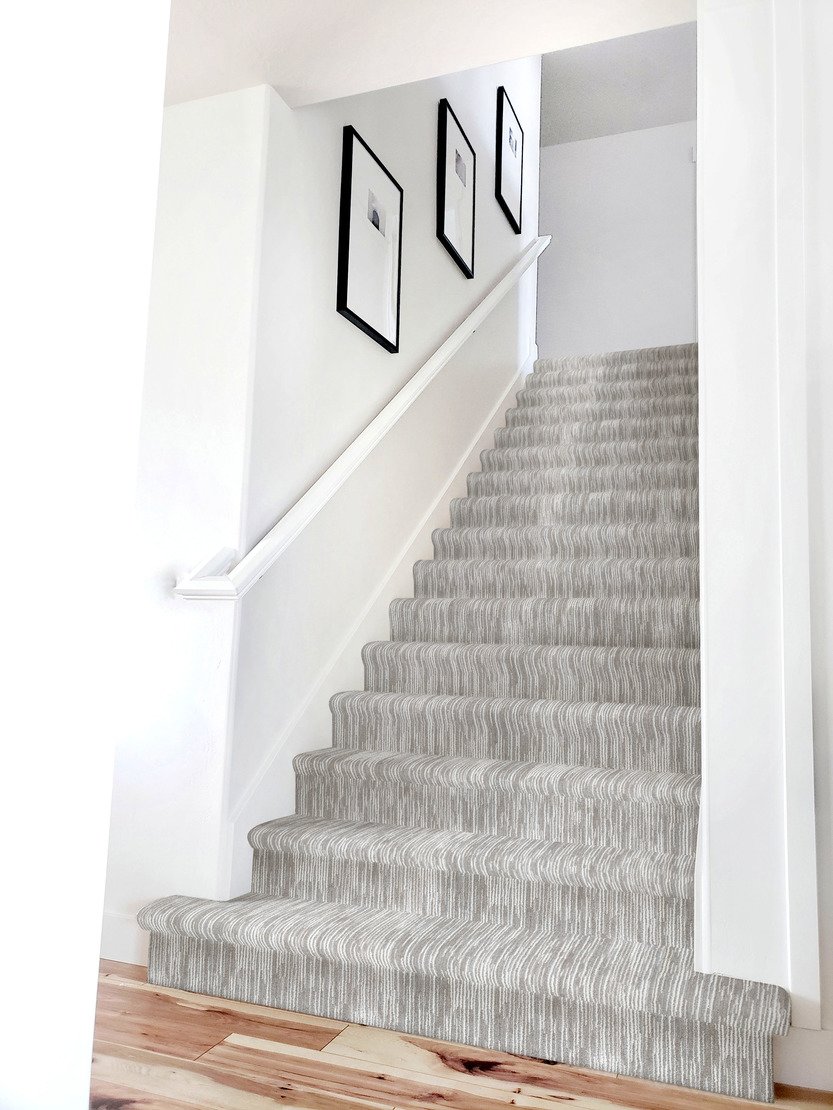 Custom & Wall to Wall Clairbella Sterling Lt. Grey - Grey Machine Made Rug