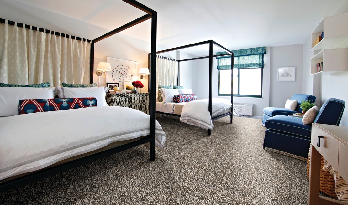 Custom Rugs, Runners & Rounds Vivaldi Marble Black - Charcoal & Ivory - Beige Machine Made Rug