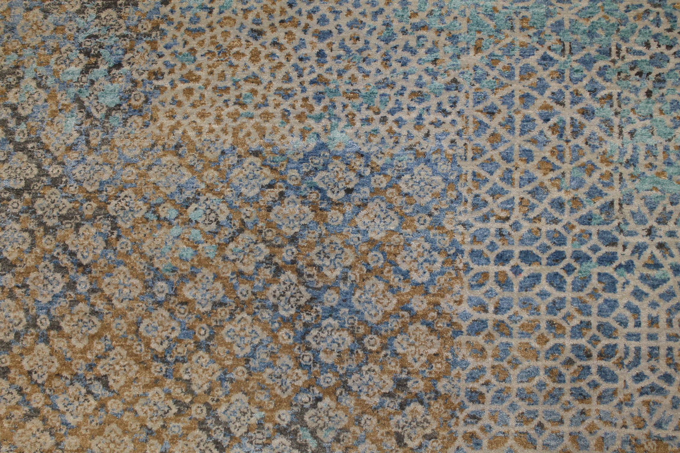 Contemporary Rugs & Transitional Rugs Jankat 022842 Lt. Grey - Grey & Multi Hand Knotted Rug