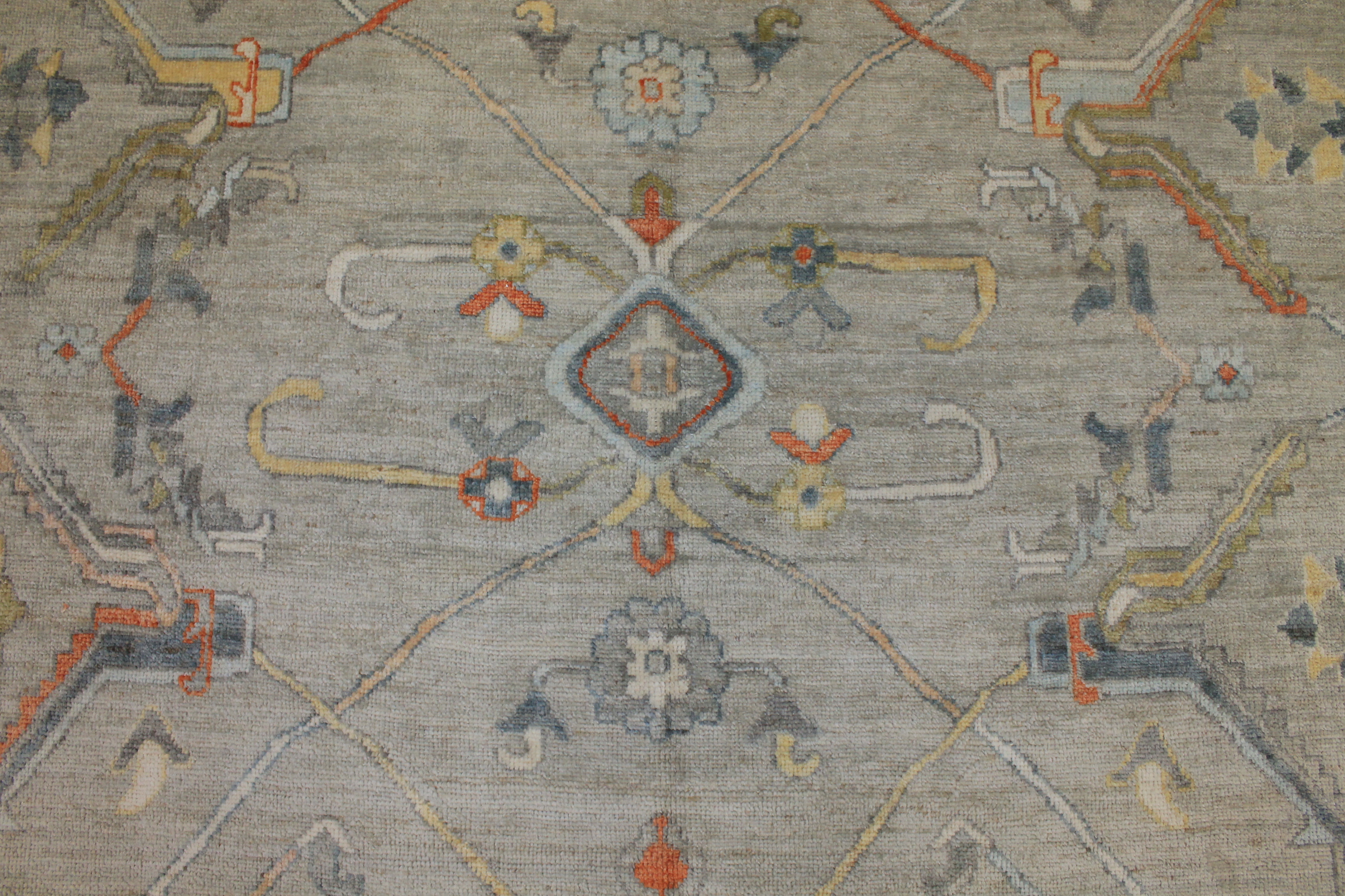 Oushak Rugs Nizam 024704 Lt. Grey - Grey & Ivory - Beige Hand Knotted Rug