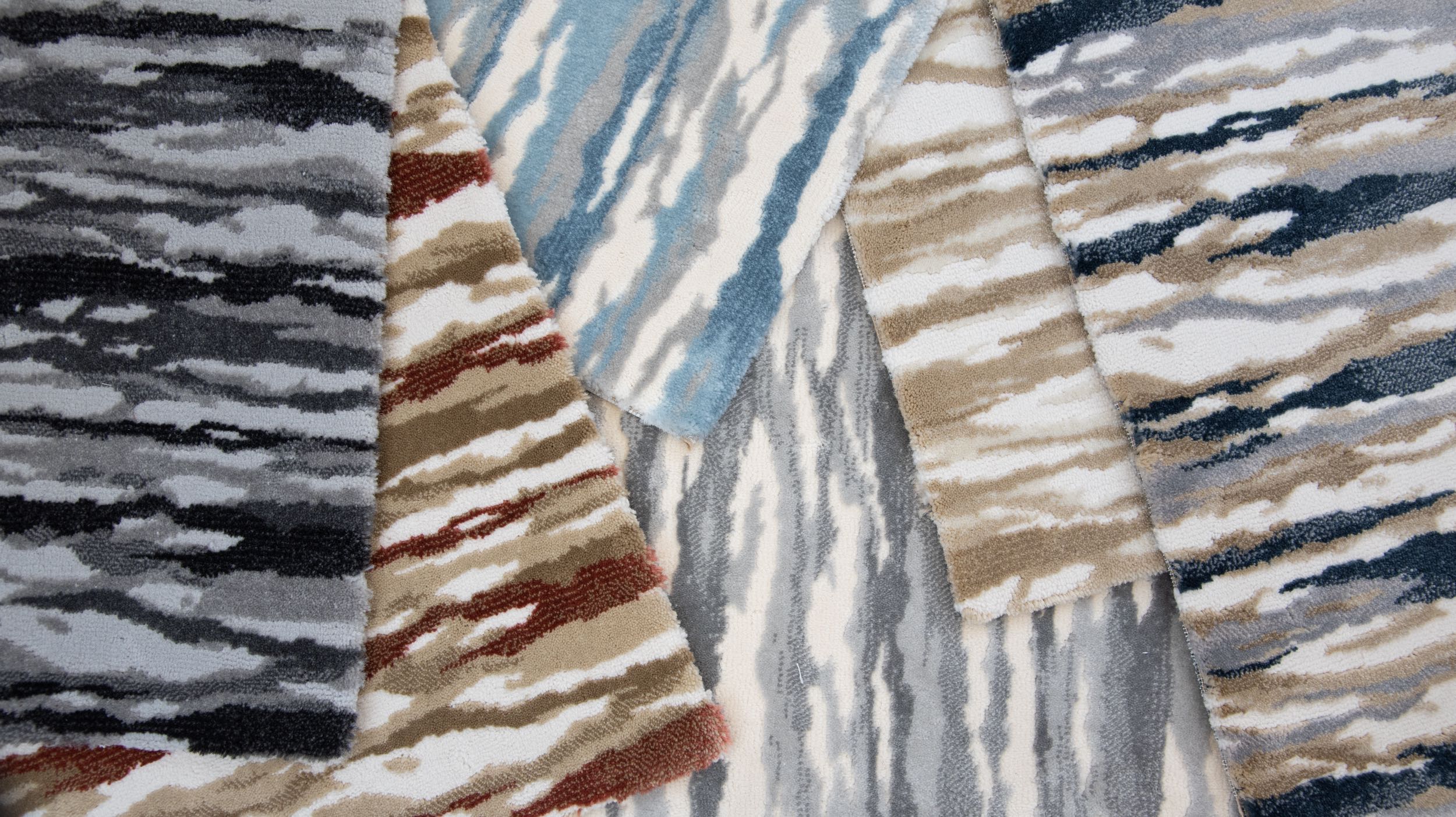 Custom Rugs, Runners & Rounds Affection Dune Lt. Brown - Chocolate & Camel - Taupe Machine Made Rug