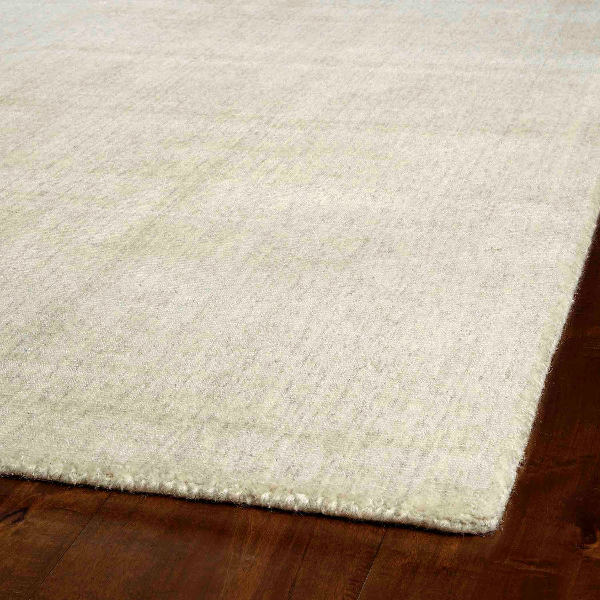 Contemporary & Transitional Rugs Deva Rug Platinum Lt. Grey - Grey Hand Tufted Rug