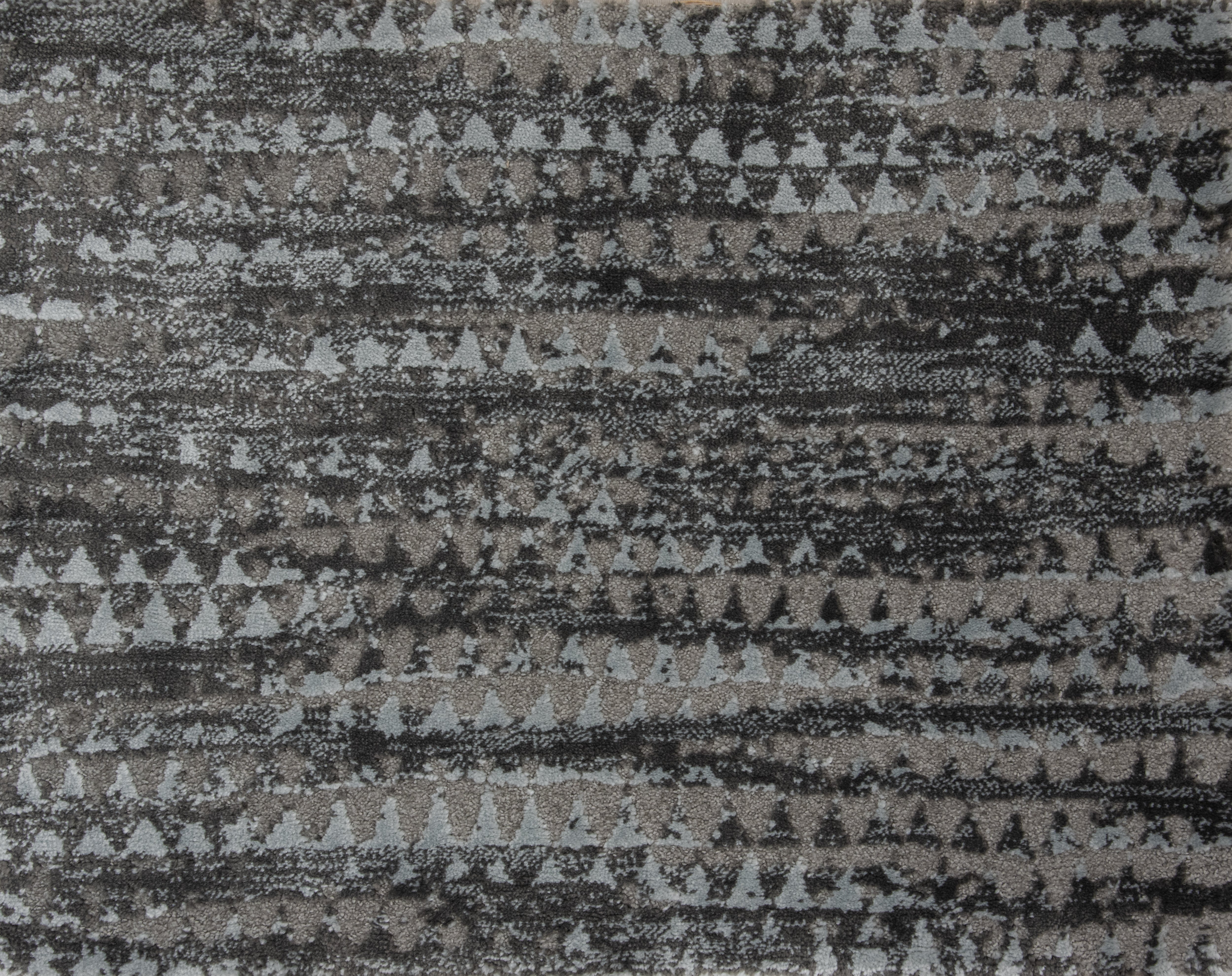 Custom Rugs, Runners & Rounds Giabella Charcoal Black - Charcoal Machine Made Rug