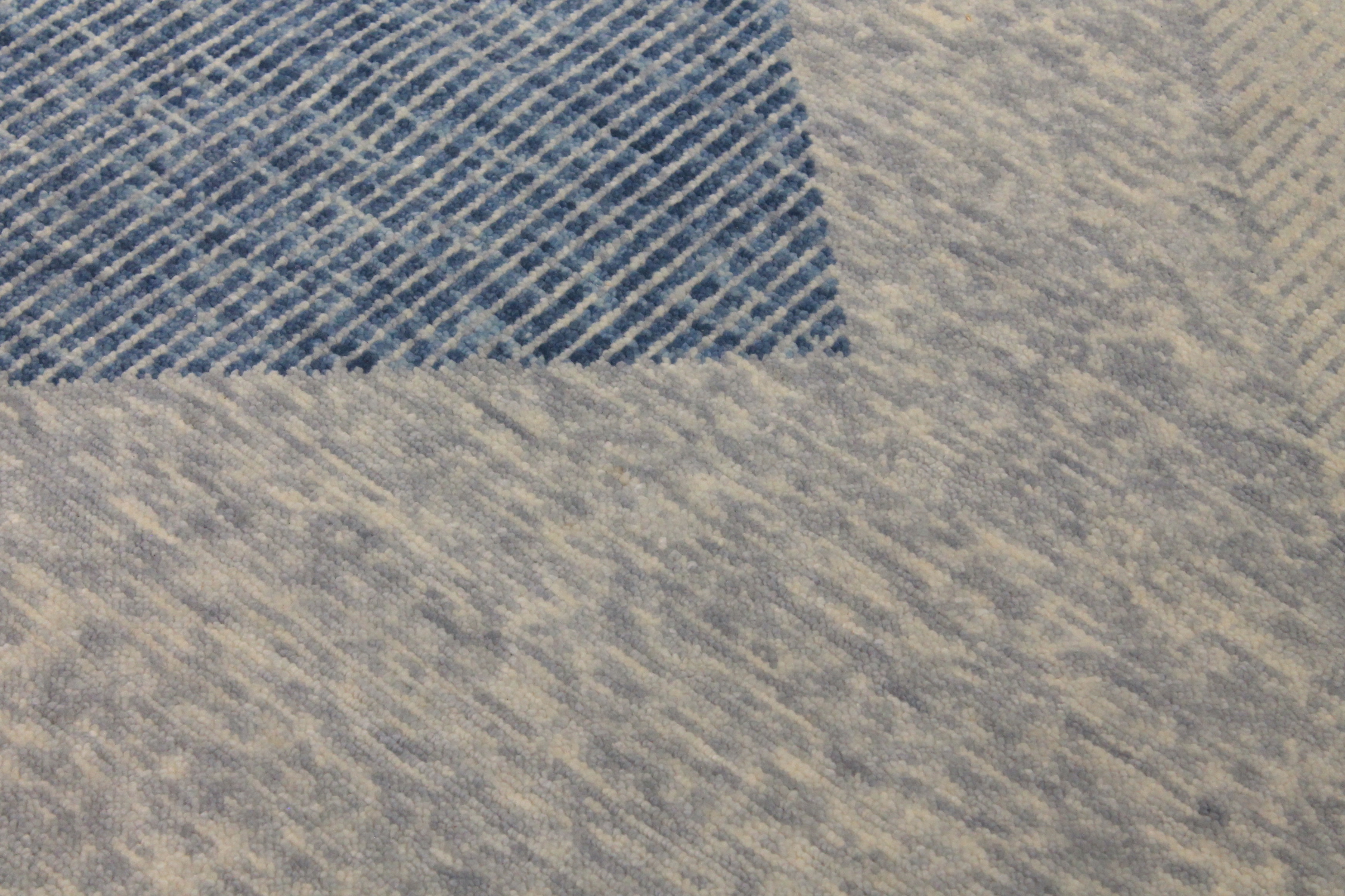 Contemporary & Transitional Rugs EDGE 027553 Medium Blue - Navy & Lt. Grey - Grey Hand Knotted Rug