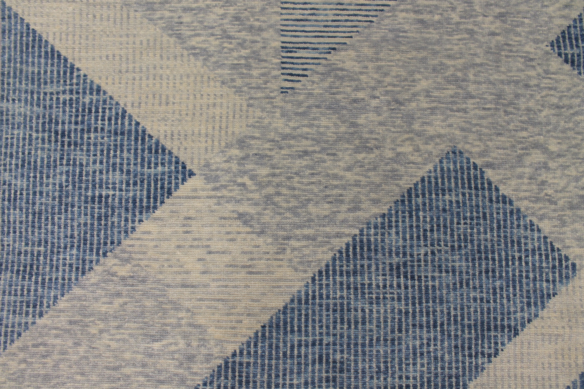 Contemporary & Transitional Rugs EDGE 027553 Medium Blue - Navy & Lt. Grey - Grey Hand Knotted Rug