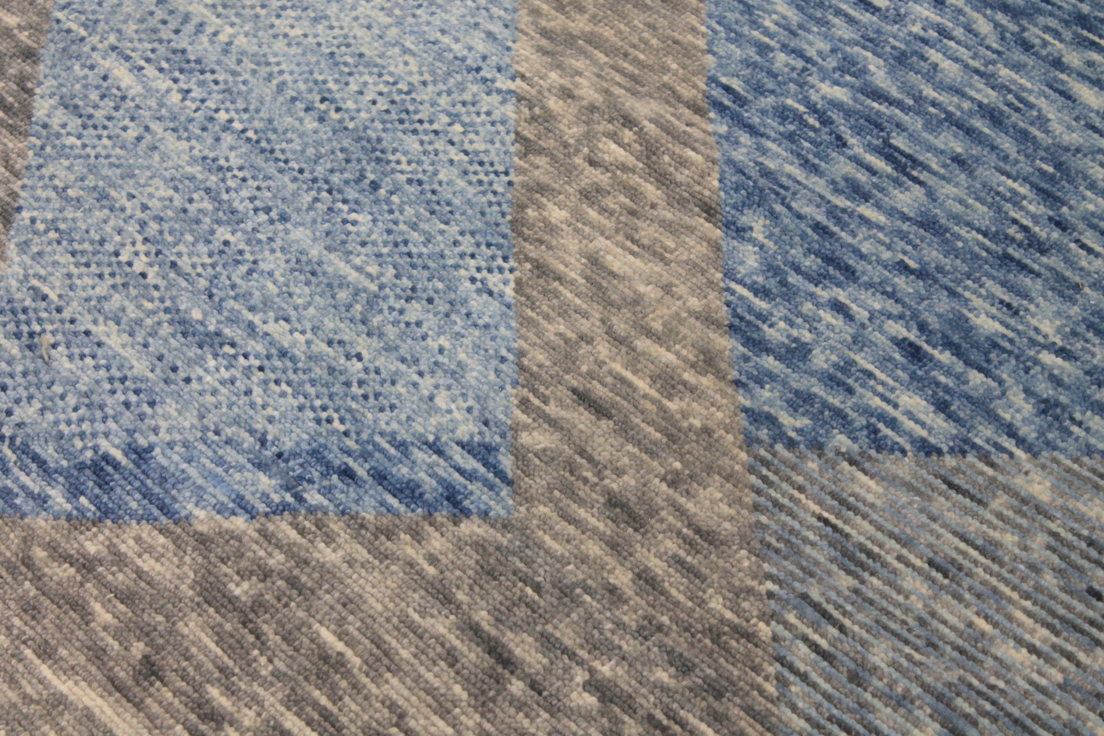 Contemporary Rugs & Transitional Rugs EDGE 027546 Lt. Blue - Blue & Lt. Grey - Grey Hand Knotted Rug
