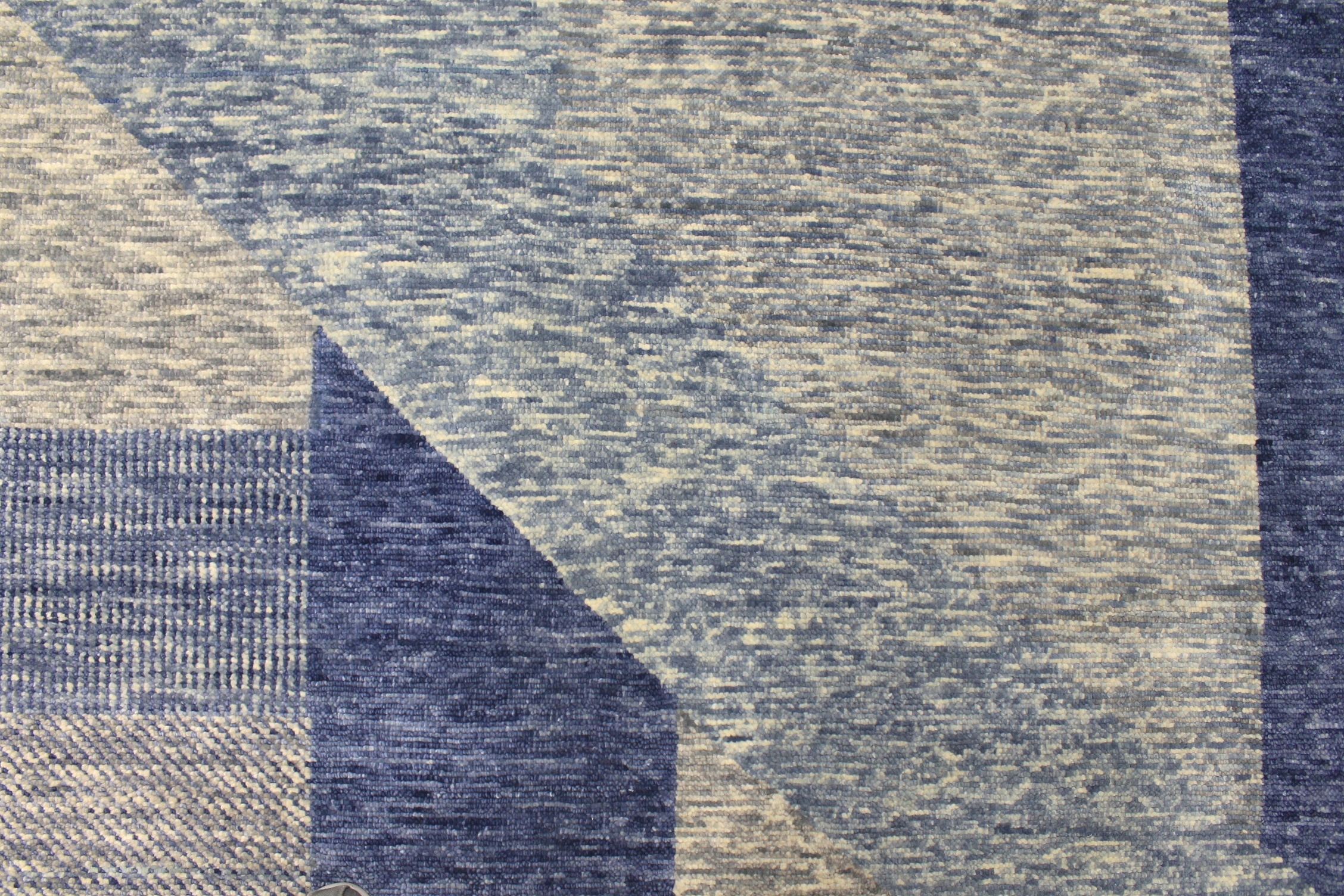 Contemporary Rugs & Transitional Rugs EDGE 027545 Medium Blue - Navy & Lt. Grey - Grey Hand Knotted Rug
