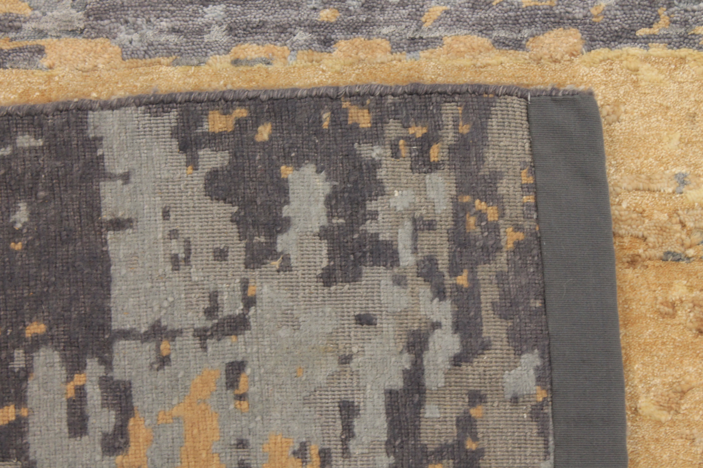 Contemporary Rugs & Transitional Rugs SPLASH 027482 Lt. Gold - Gold & Lt. Grey - Grey Hand Knotted Rug