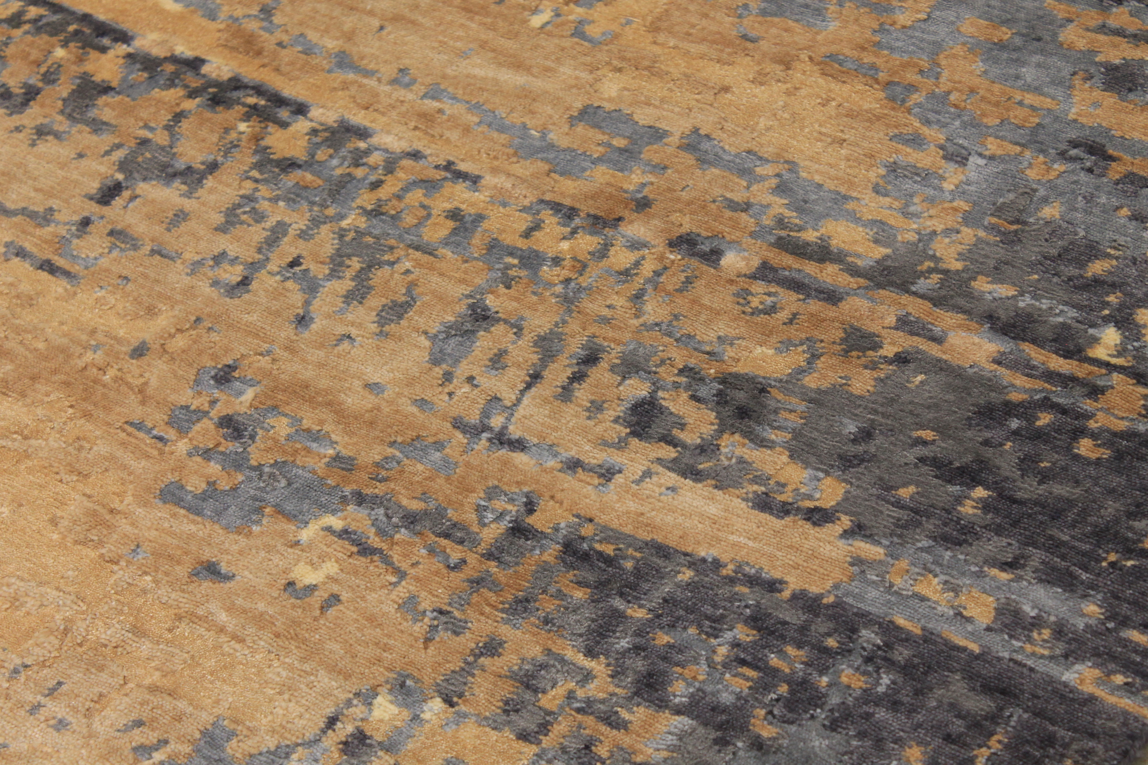 Contemporary Rugs & Transitional Rugs SPLASH 027482 Lt. Gold - Gold & Lt. Grey - Grey Hand Knotted Rug