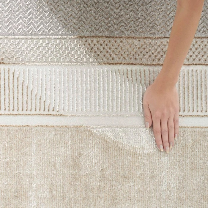 Casual Rugs & Solid Rugs Glitz GLZ07 Ivory - Beige & Camel - Taupe Machine Made Rug