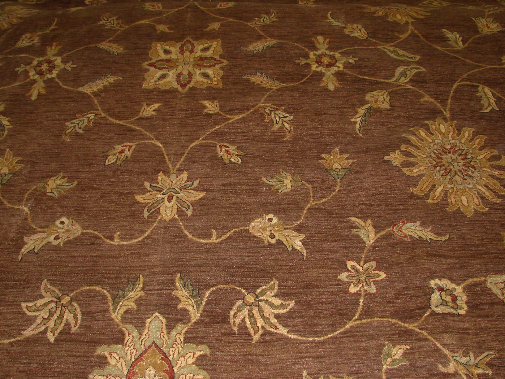 Clearance & Discount Rugs Traditional Hand Knotted Rug 5979 Lt. Brown - Chocolate & Lt. Gold - Gold Hand Knotted Rug