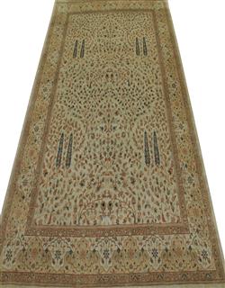 Traditional Hand Knotted Rug