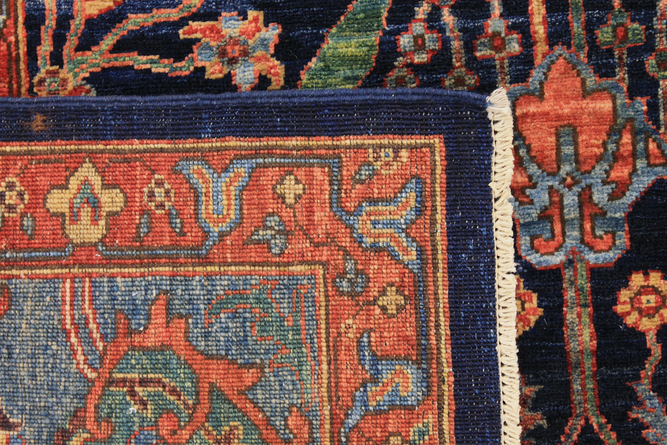 Traditional & Oriental Rugs Aryana 028842 Medium Blue - Navy & Lt. Green Hand Knotted Rug