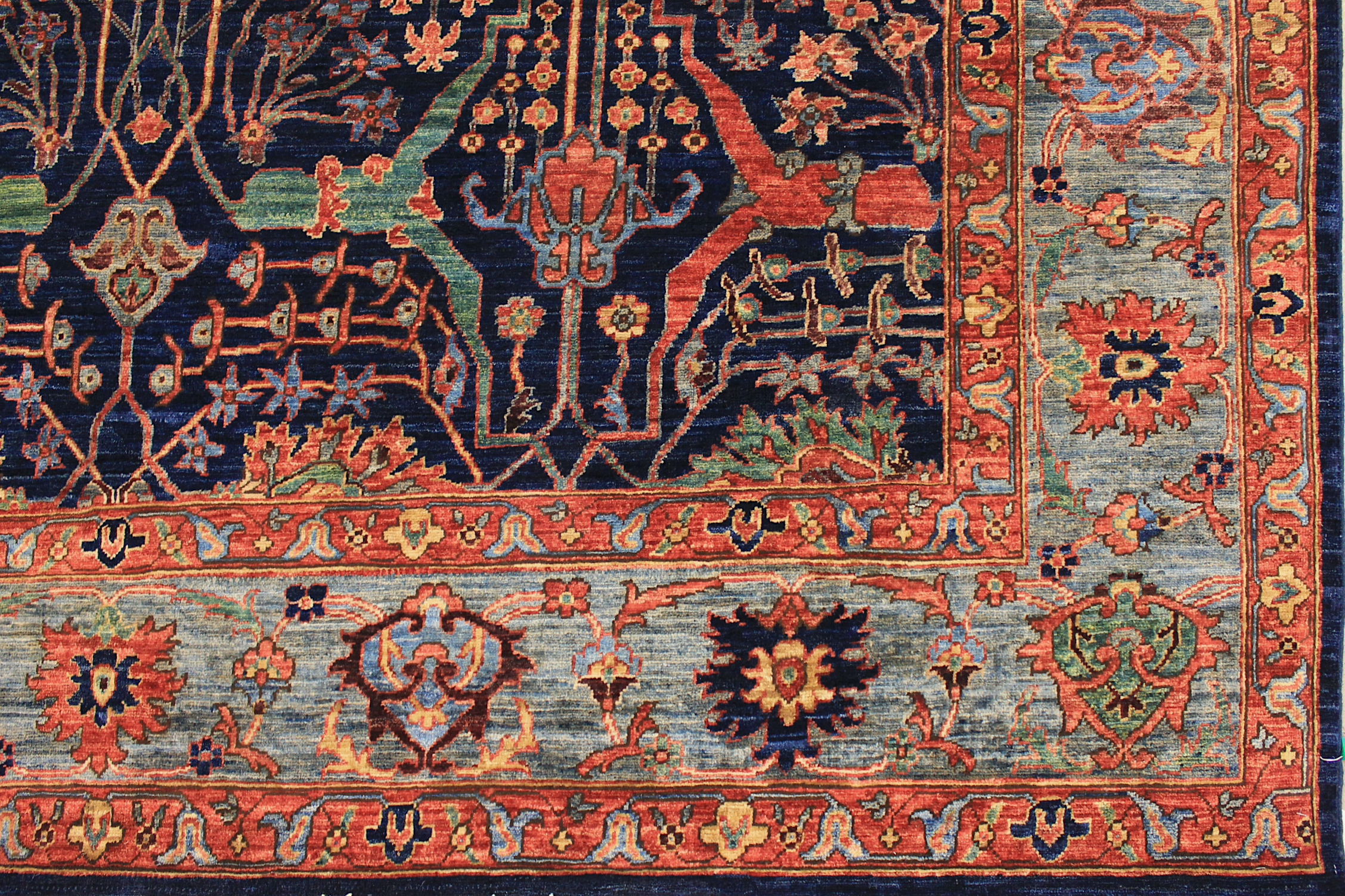Traditional & Oriental Rugs Aryana 028842 Medium Blue - Navy & Lt. Green Hand Knotted Rug
