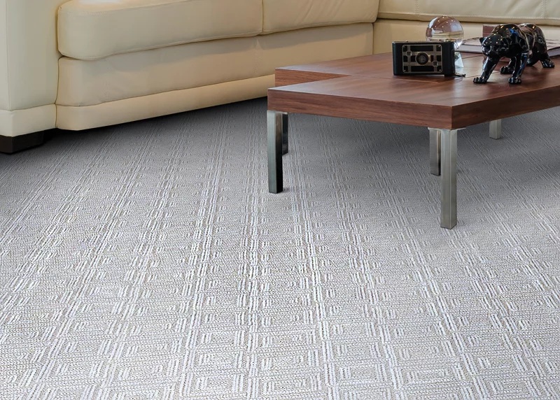 Custom Rugs, Runners & Rounds Wilton White Collection 6013/0001 Corinthian White Ivory - Beige Machine Made Rug
