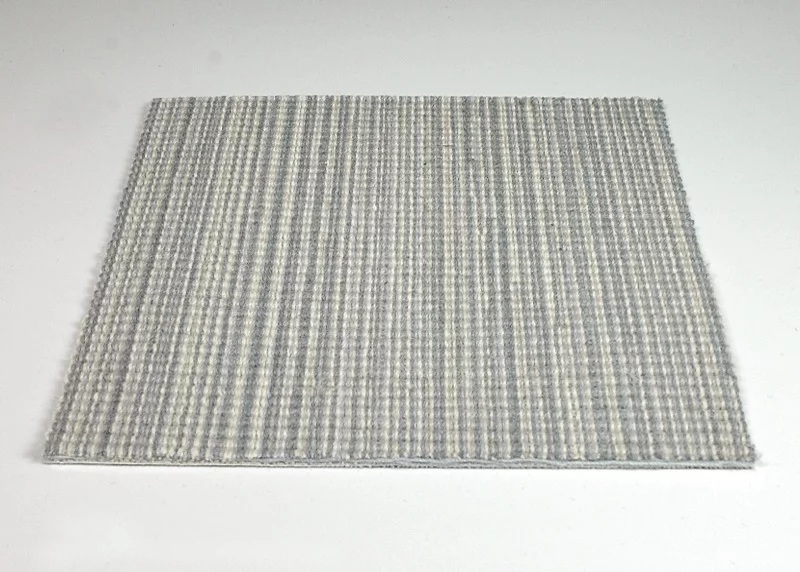 Custom Rugs, Runners & Rounds Daze of Color 6201/0002 Winter Chill Lt. Blue - Blue & Lt. Grey - Grey Machine Made Rug