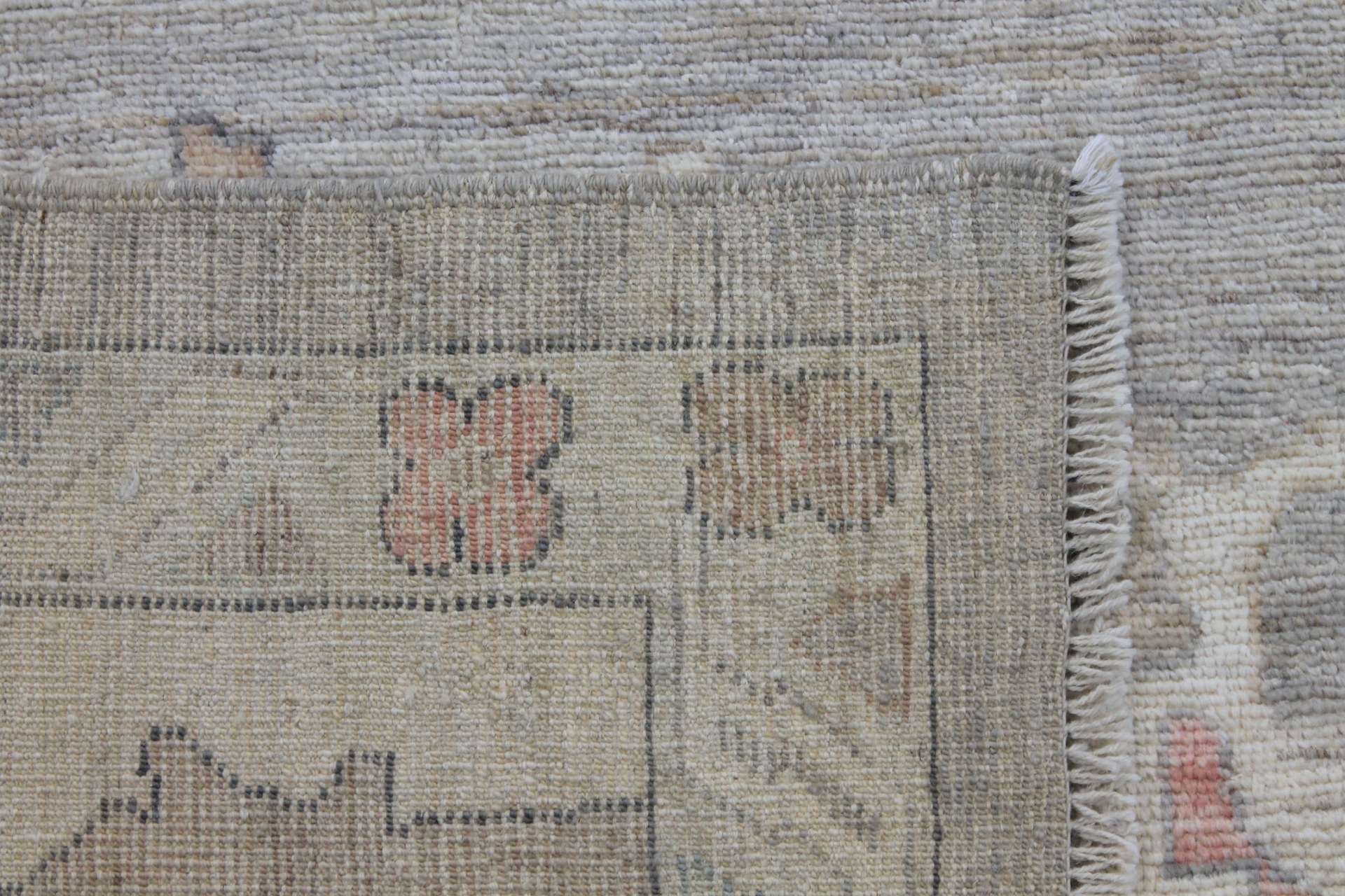 Oushak Rugs Nizam 29699 Lt. Grey - Grey & Ivory - Beige Hand Knotted Rug