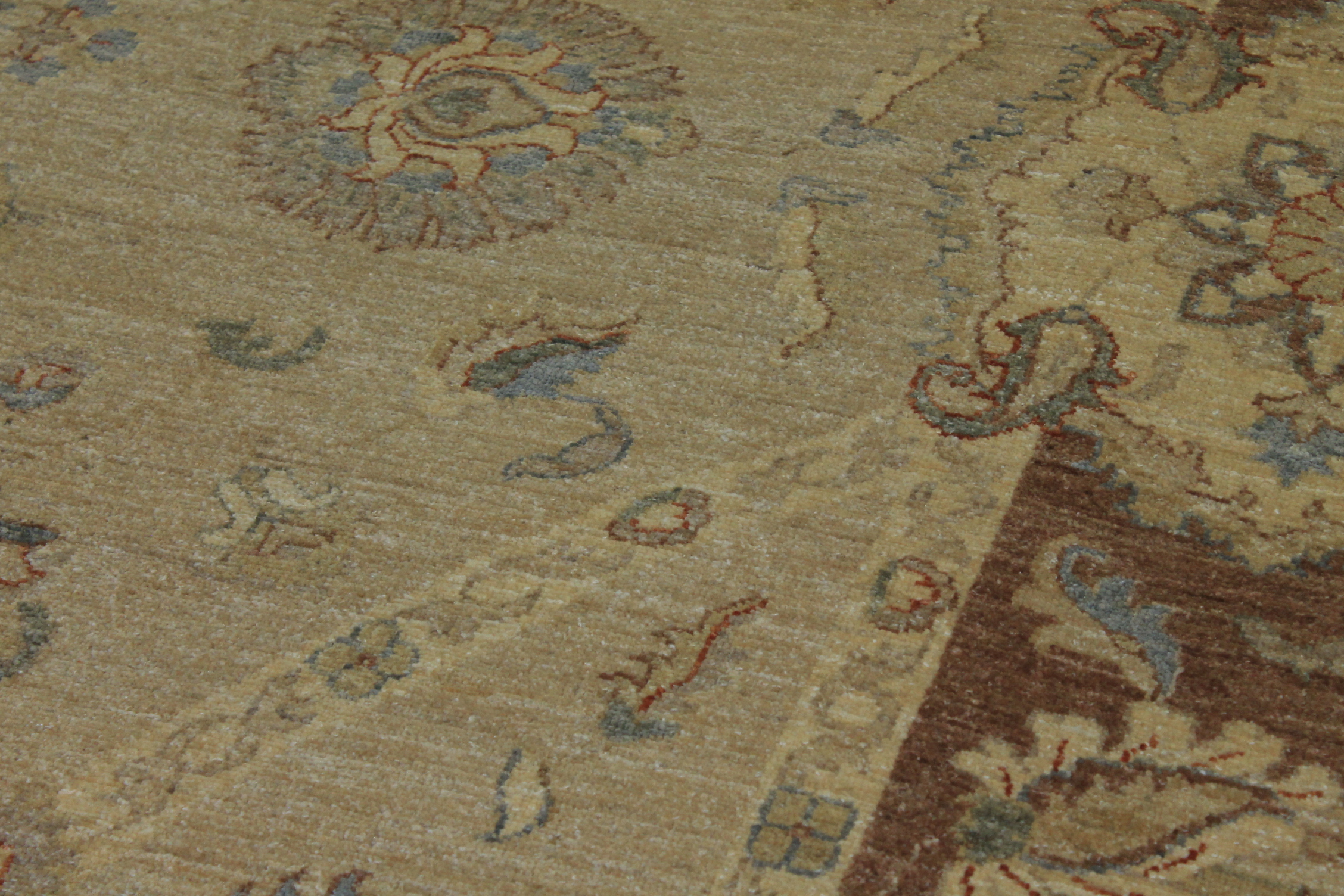 Clearance & Discount Rugs Chobi 11077 Ivory - Beige & Lt. Brown - Chocolate Hand Knotted Rug