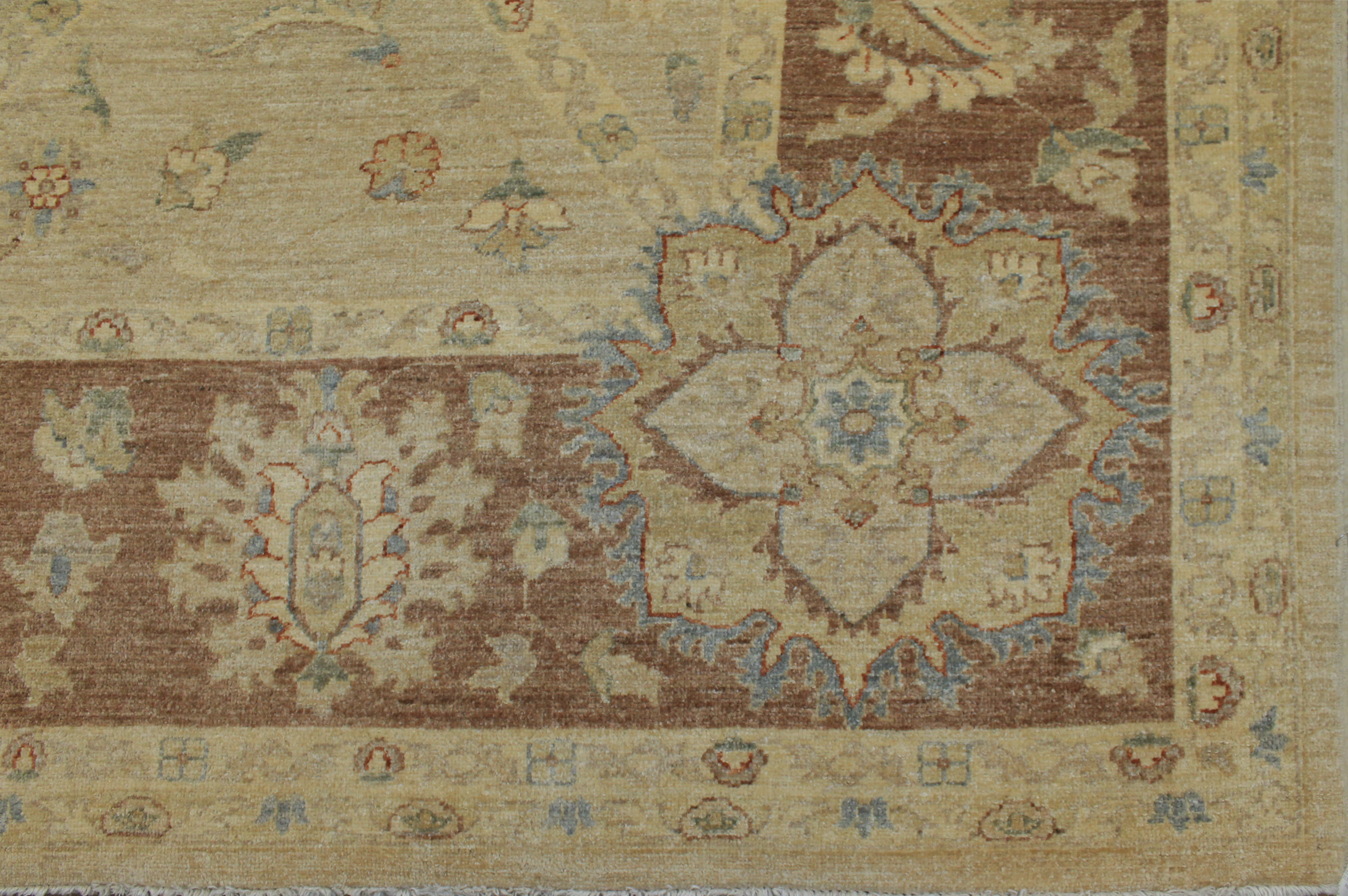 Clearance & Discount Rugs Chobi 11077 Ivory - Beige & Lt. Brown - Chocolate Hand Knotted Rug