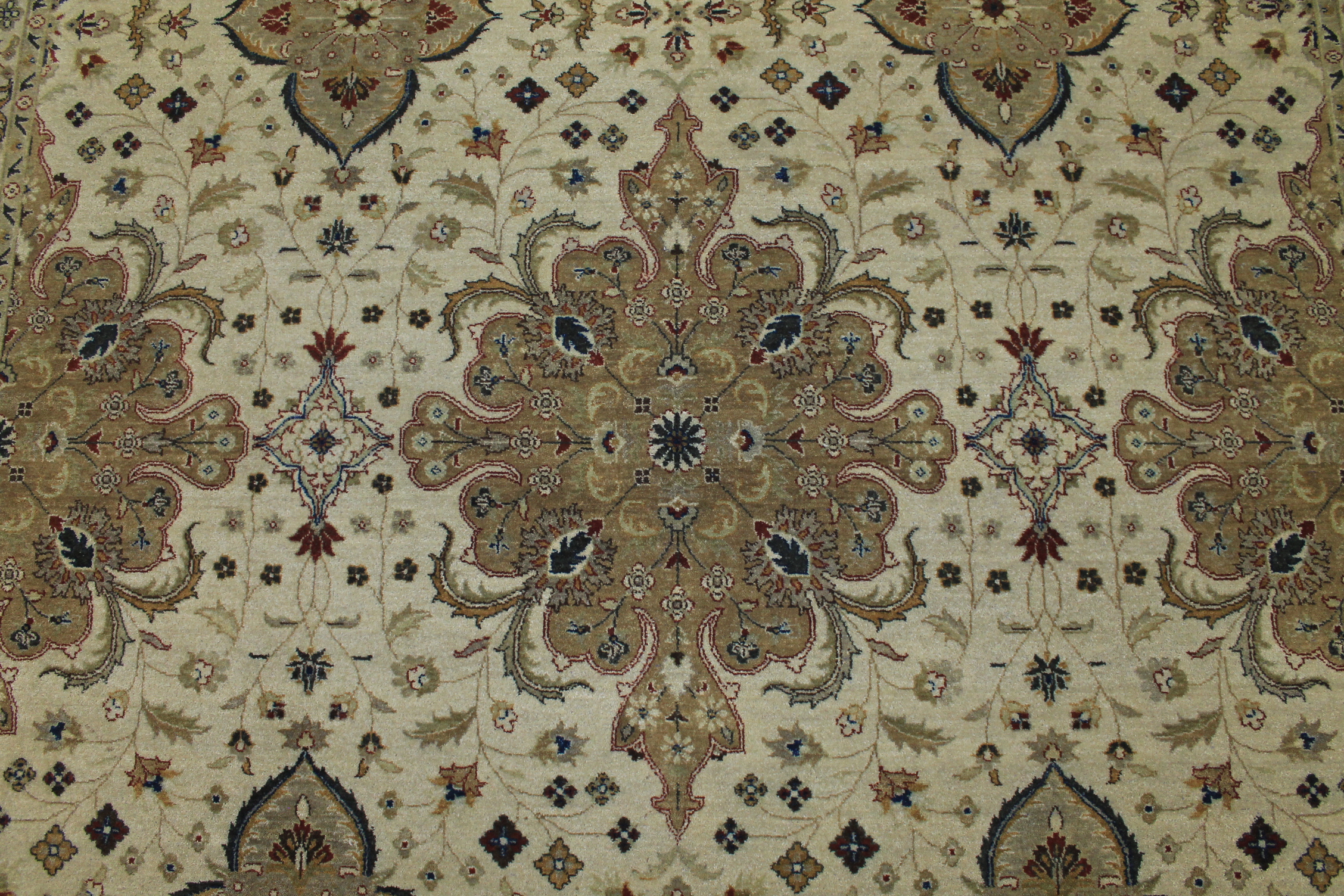 Clearance & Discount Rugs 11174 11174 Ivory - Beige & Lt. Green Hand Knotted Rug