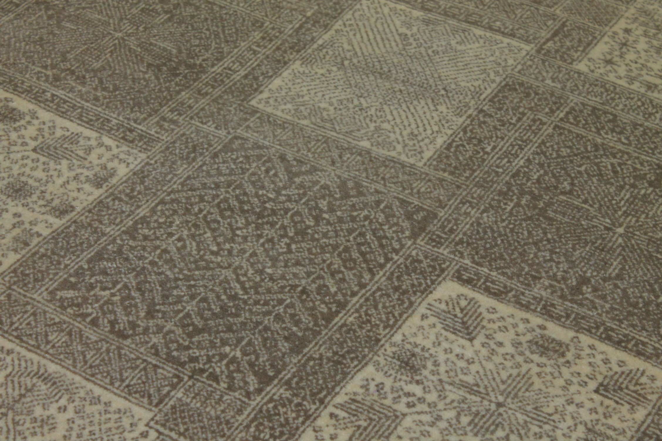 Clearance & Discount Rugs Zaal 11459 Lt. Brown - Chocolate & Ivory - Beige Hand Knotted Rug