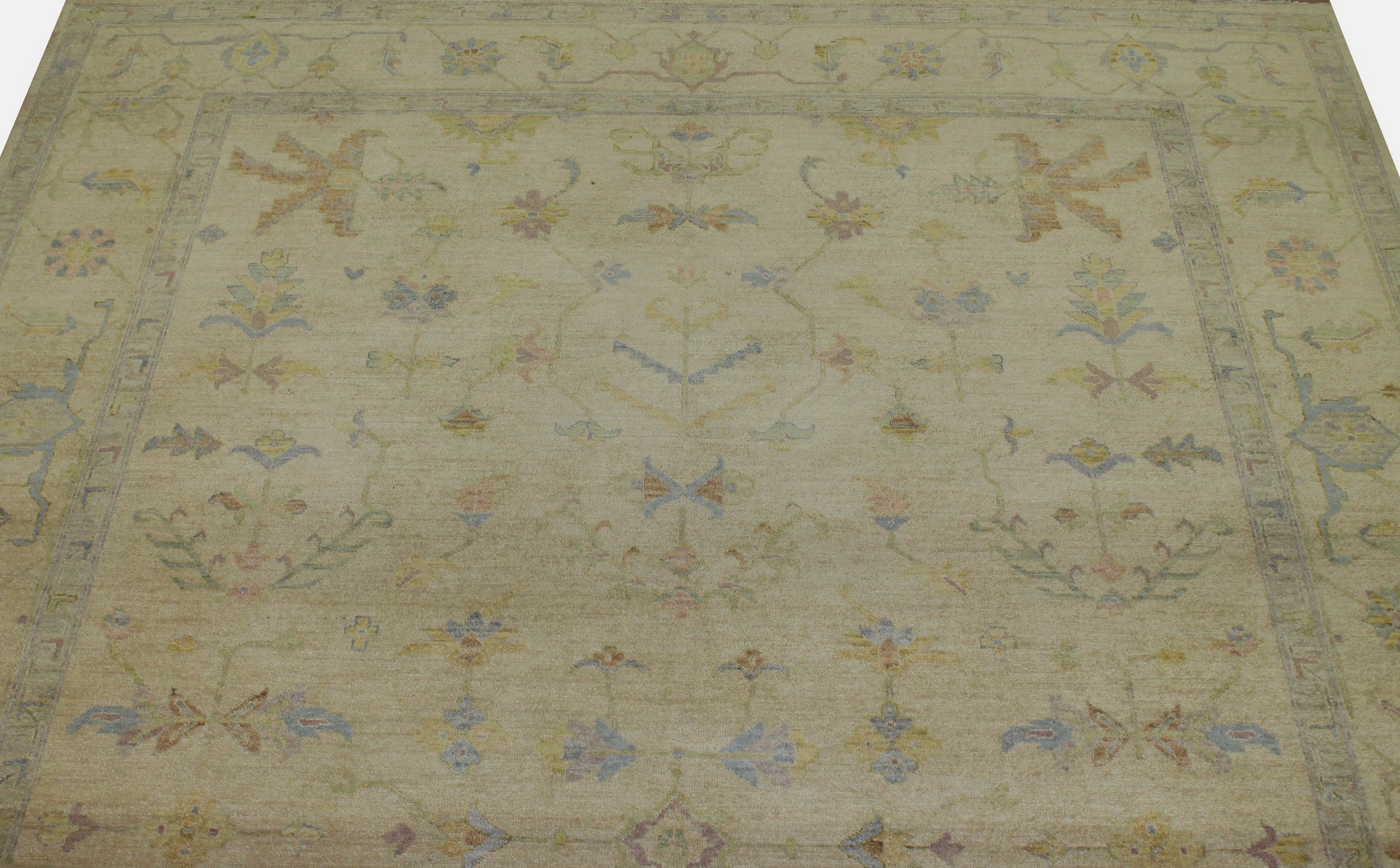 Clearance & Discount Rugs Sultan 14068 Ivory - Beige Hand Knotted Rug