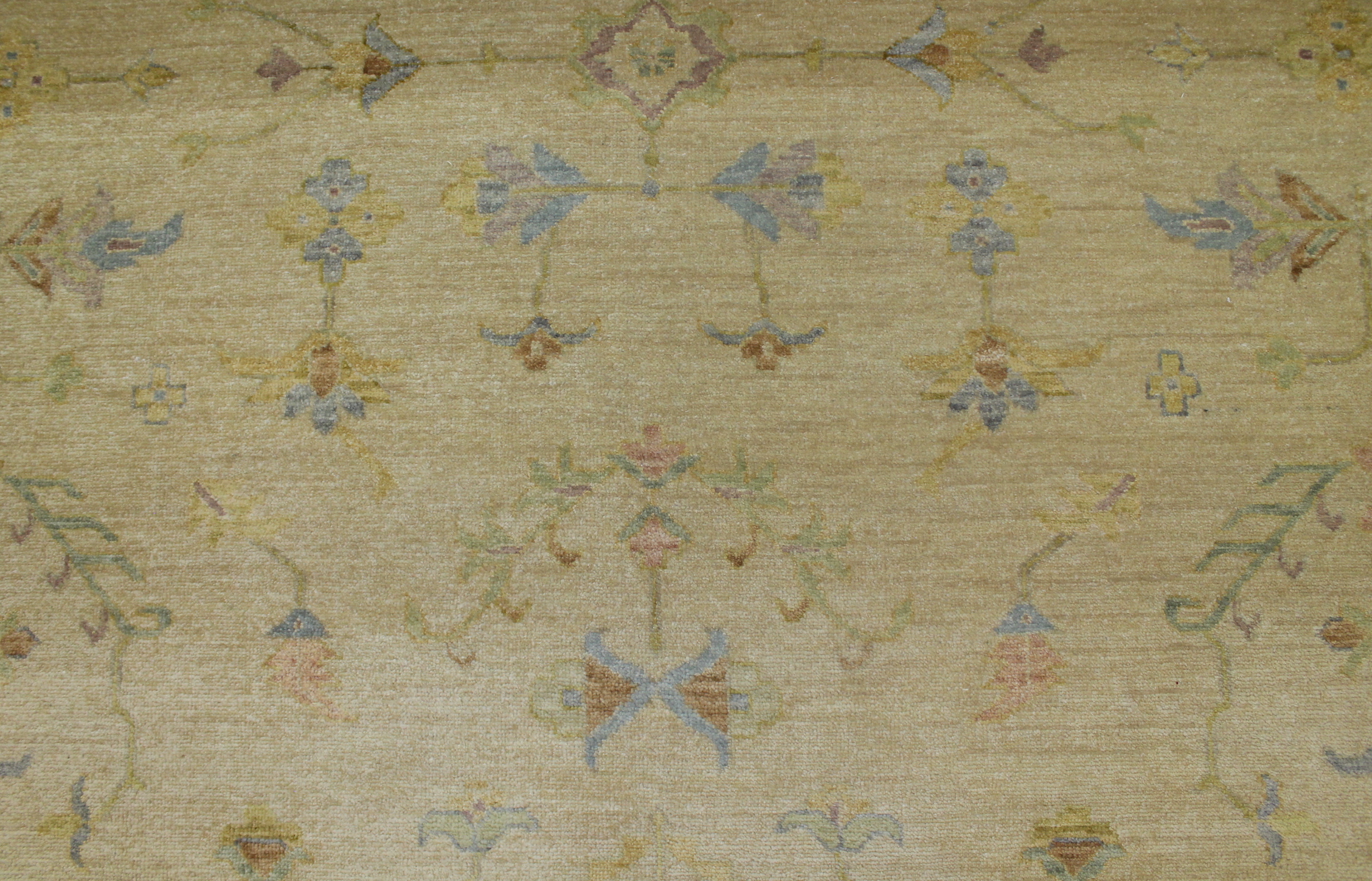 Clearance & Discount Rugs Sultan 14068 Ivory - Beige Hand Knotted Rug
